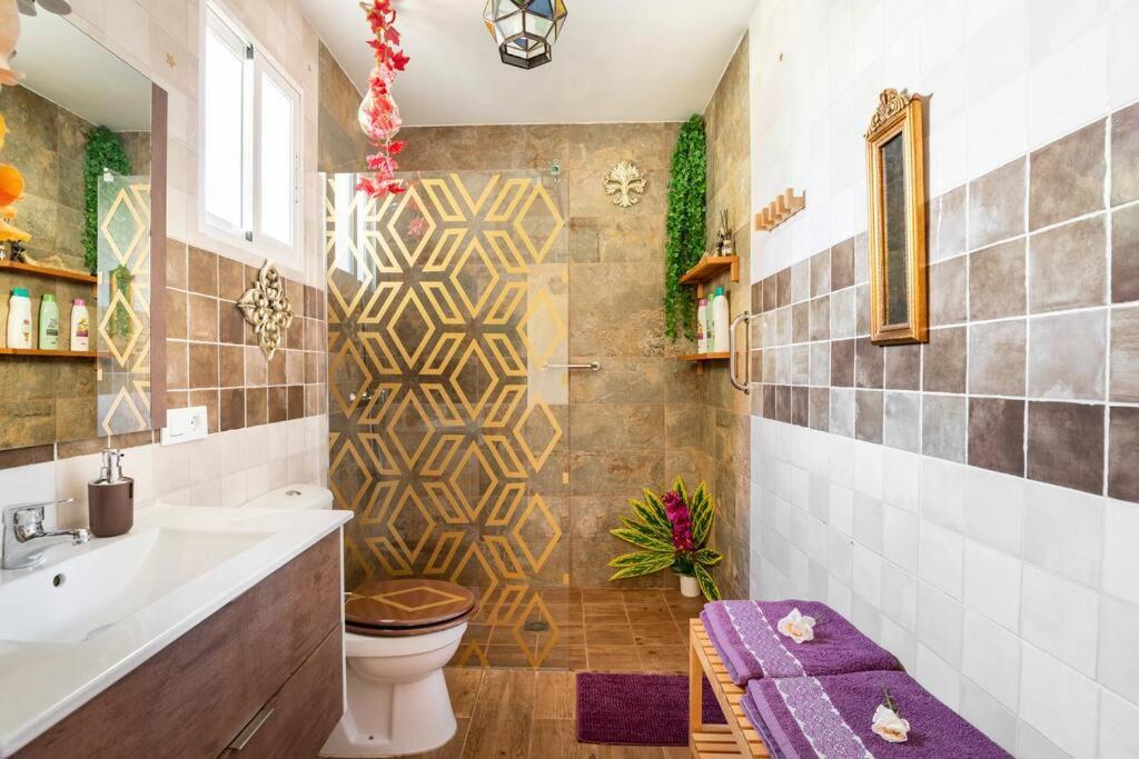 Cool Garden And Suite Mairena del Aljarafe Exterior foto