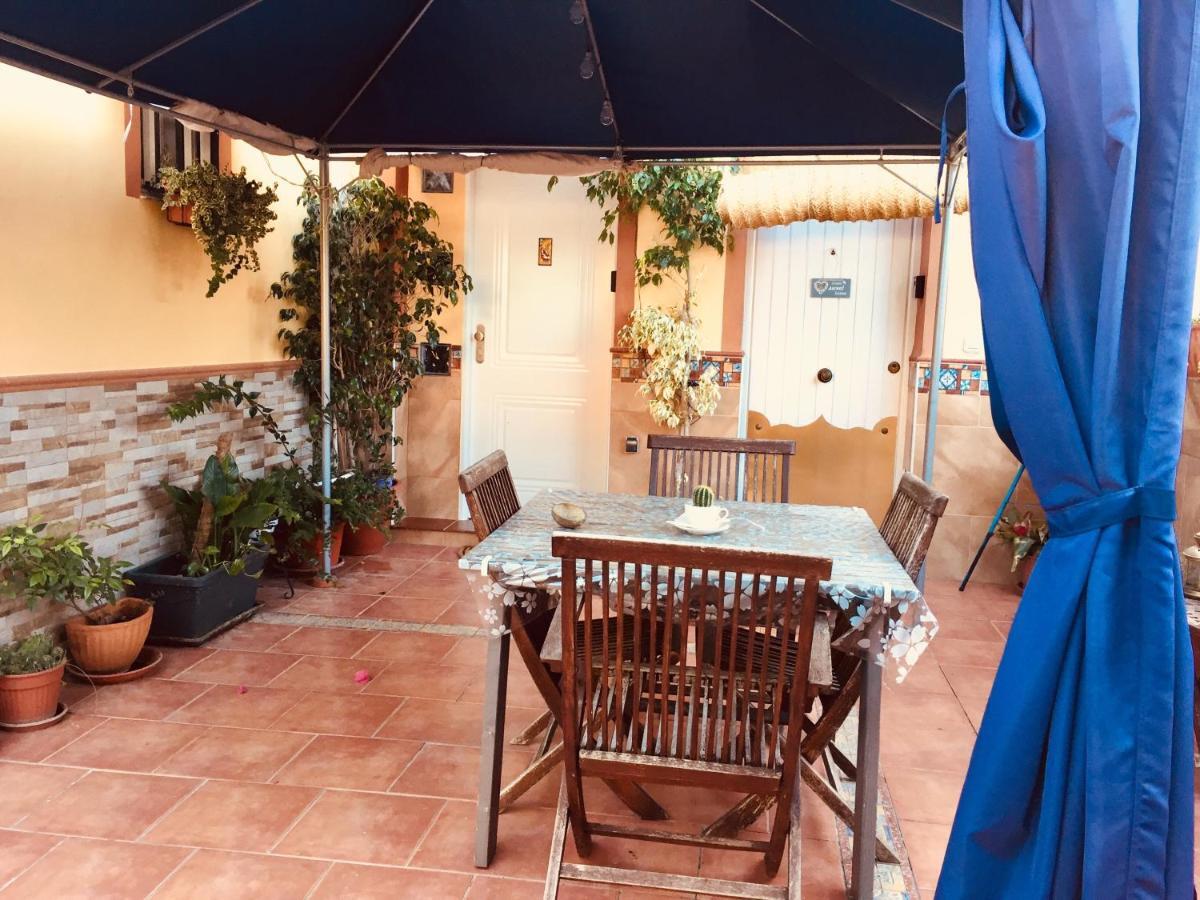 Cool Garden And Suite Mairena del Aljarafe Exterior foto